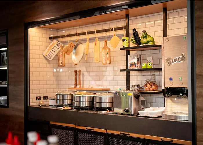 Hotel Moxy Paris Charles De Gaulle Airport Roissy-en-France